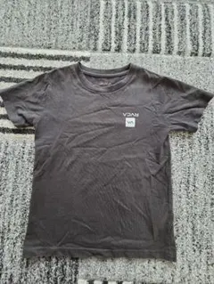 ルーカ Tシャツ