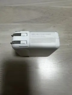 Apple 61W USB-C電源アダプタ【純正品】