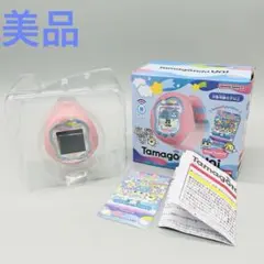 極美品　たまごっちuni エンジェル　可哀想にランド　ケース2個付き 極美品 たまごっちuni エンジェル 可哀想にランド ケース2個付き