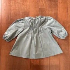 刺繍入り長袖ブラウス