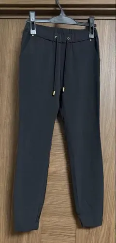 Item thumbnail for item 585b1769-4a56-40ff-937d-cc5c4e670b52