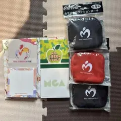 ミセス カラビナ付クッションポーチ＆立体メモセット