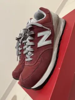 New Balance 574 classic クラシック スニーカー 赤