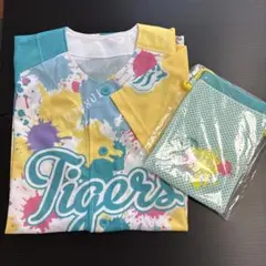 阪神タイガース TORACO ユニフォーム、サコッシュ付き
