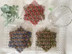 【簡易ラッピング済】ハンドメイドコースター3枚セット(ブラウン+赤・青・緑)／M