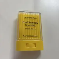 ネイチャーリパブリックパウダリーUVアロエスティック SPF50+ PA++++