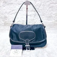 極美品✨プラダ ショルダーバッグ 三角ロゴ シルバー金具 ナイロン レザー 黒