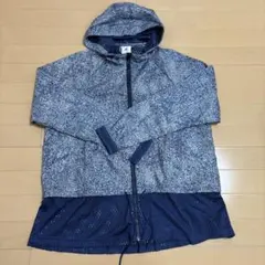 ホワイト ブルゾン