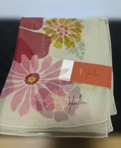 未使用　シビラ　花柄スカーフ　絹100％