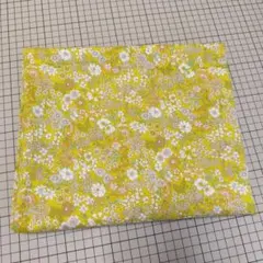 テーブルクロス KOKKA コットン100 イエロー系 小花柄 91×108cm
