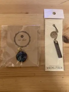 SUN CREST ラメ入りペンダント & WACHIFIELD キーホルダー