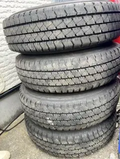 Goodyear 15インチ タイヤ 4本セットのサムネイル