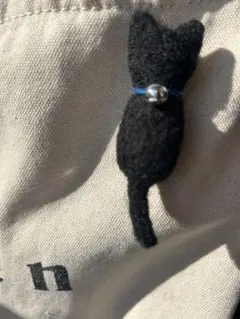 猫ちゃんブローチの2点セット　黒猫　三毛猫　ブローチ　ハンドメイド