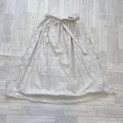 サマンサモスモス❤️ロングスカート　総レース　フレア　アイボリー　F