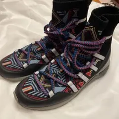 最終値下2月末削除 DISEL 幾何学模様 ハイカットスニーカー 多色