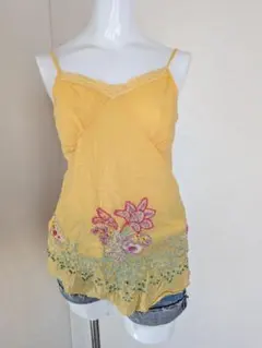 ビアンカマリア　花柄刺繍　キャミソール　未使用品のサムネイル