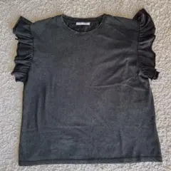 zara ザラフリルTシャツブラック　Ｍサイズ