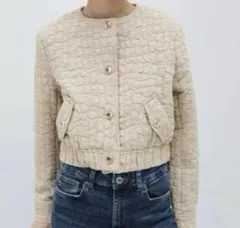 【新品同様】ZARAキルティングボンバージャケット　金ボタン　ノーカラー