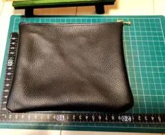 本革ミニポーチ　黒 　CampLIFE