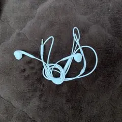 ホワイト 有線イヤホン 3.5mmジャック