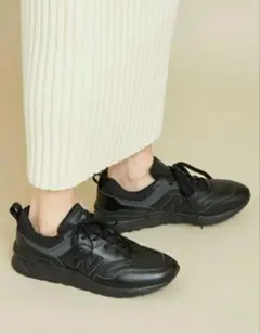NEW BALANCE CM997H ブラック　レディース