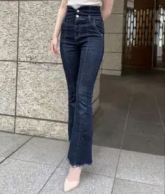 ROYAL PARTY ハイウエストフレアデニムパンツ