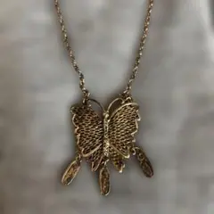 蝶モチーフ ネックレス 金属製