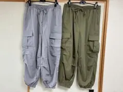 美品！カーゴパンツ グレー とカーキの2点セット 2点とも3Ｌサイズです。