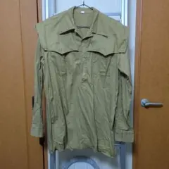 ドイツ軍 プルオーバーシャツ カーキ Lサイズのサムネイル
