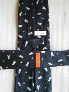 BVLGARI　セッテピエゲ　プリント柄シルクネクタイ　イタリア製