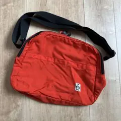 チャムス　CHUMS バッグ　ショルダーバッグ オレンジ　ポケット付き　チャック