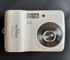 Nikon Coolpix L6のサムネイル