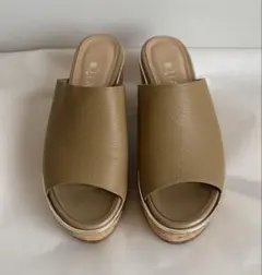【美品】DIANA レザーウェッジソールサンダル コルク厚底 Sサイズ
