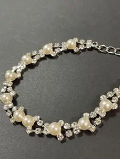 パール仕様のキラキラブレスレット　卒業式　入学式　結婚式