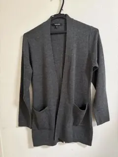 ダークグレー ニットカーディガン 長袖