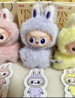 POP MART PIN FOR LOVE イニシャルラブブ E