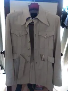 トレンチコート