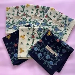 アツコマタノ　大判ベアと花柄のハンカチ　クリーム色　黒色　合計６枚　未使用美品