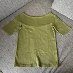 MOUSSY オフショルダー ライトグリーン　カーキー