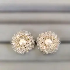 クリアビーズとパールの大ぶりイヤリング