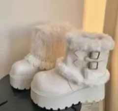 ホワイトファー付き厚底ブーツ ムートンブーツ SHEIN 39