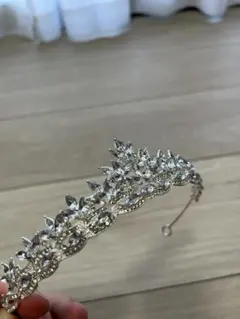シルバー　ティアラのサムネイル