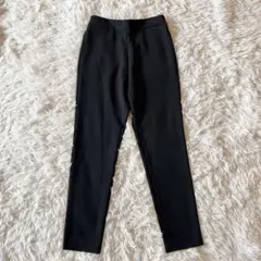美品✨ ヨーコチャン レギンス テーパードパンツ 近年モデル サイズ40 黒のサムネイル