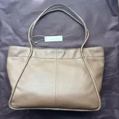 Item thumbnail for item e145451a-8250-4105-9117-e4dba10cb8c1