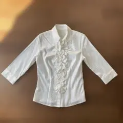 GLACIER フリル付きホワイトシャツ 七分袖