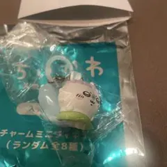 映画 ちいかわ めじるしチャーム モモンガ