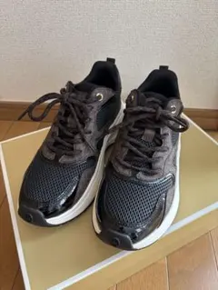 MICHAEL KORS スニーカー ブラック/ブラウン　US 5.5M