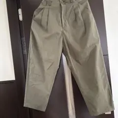 GU チノパン カーキ XLサイズ タック入り