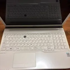 初期化済　富士通LIFEBOOK AH53/S ノートパソコン 動作品 15.6のサムネイル