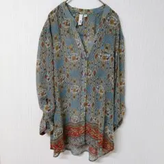 カットフロムザクロス 【XL】総柄 ブラウス Vネック 長袖 チュニック